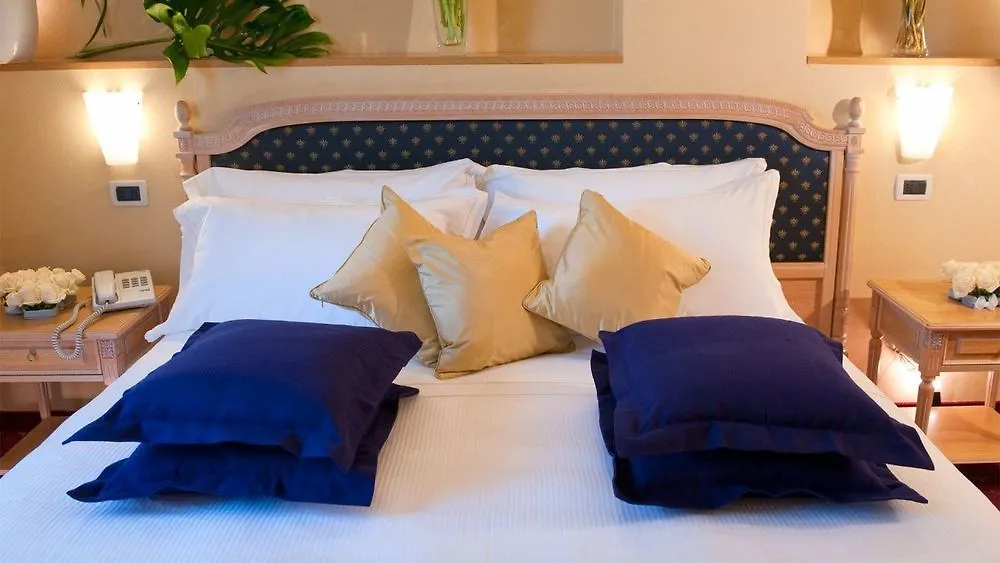 **** Hotel C-Hotels Diplomat Florence Italy